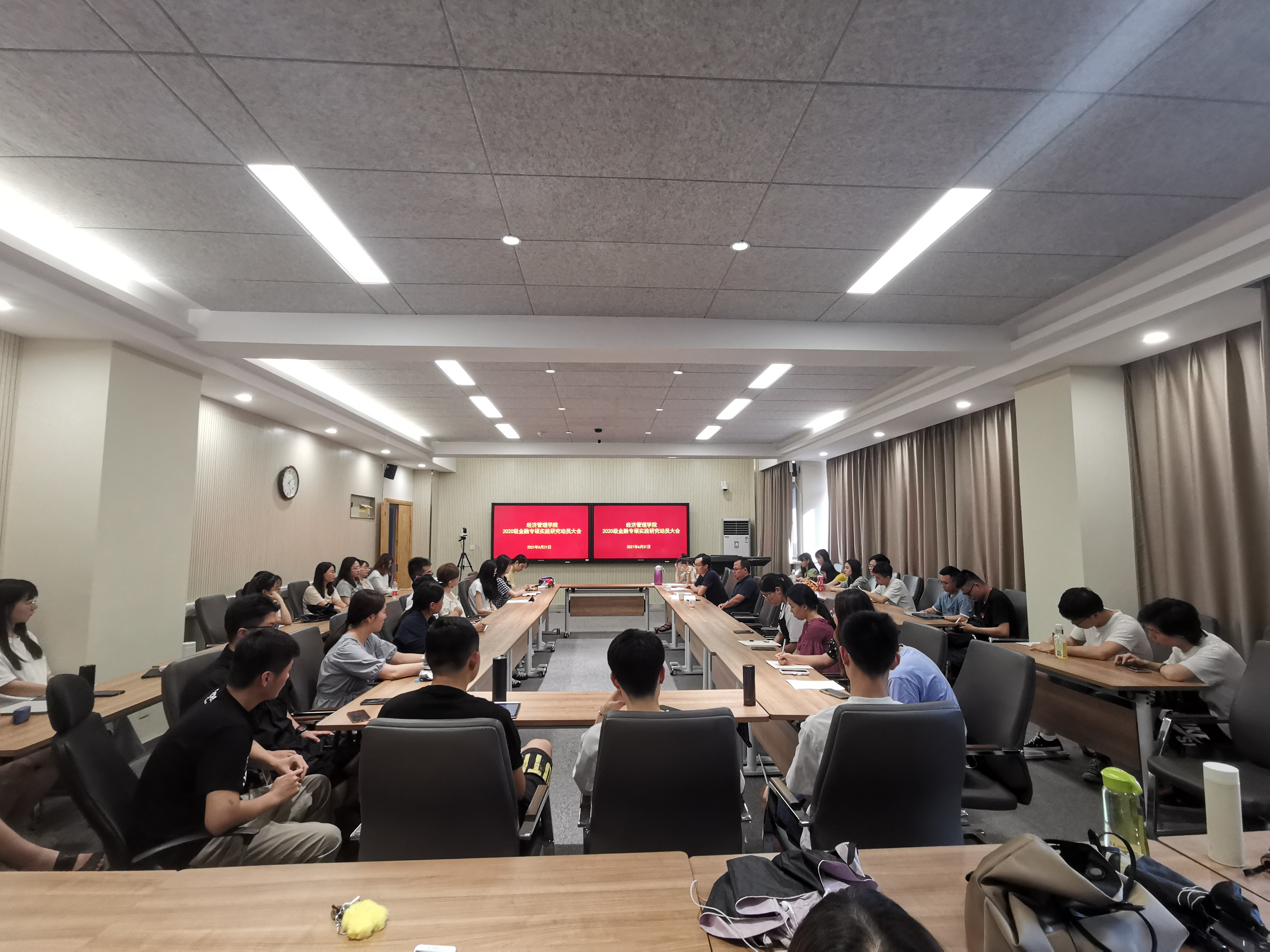 a1a6d886980d46eea94600c03afe9bab.jpg a1a6d886980d46eea94600c03afe9bab.jpg