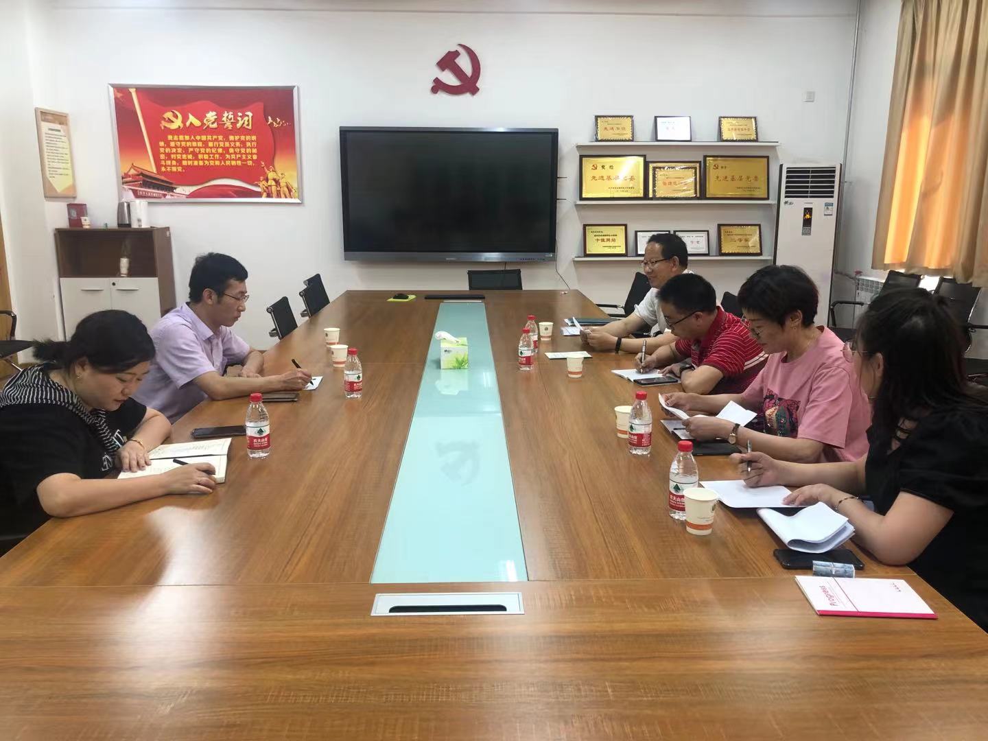 b48966bf763c45caa2a7aeeadc610b80.jpg b48966bf763c45caa2a7aeeadc610b80.jpg